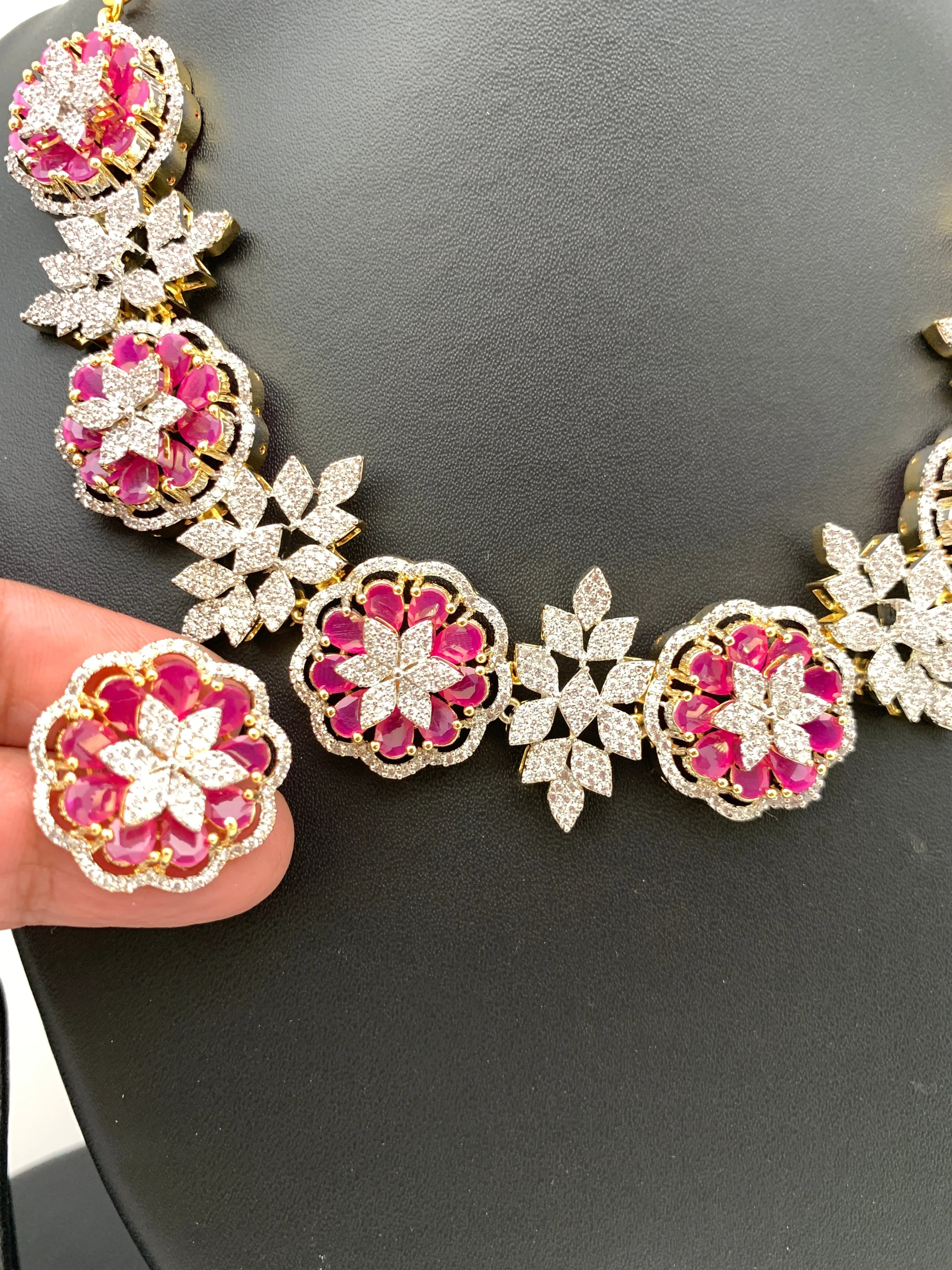 AD Ruby Red Stone Floral Links Neckline Short Necklace