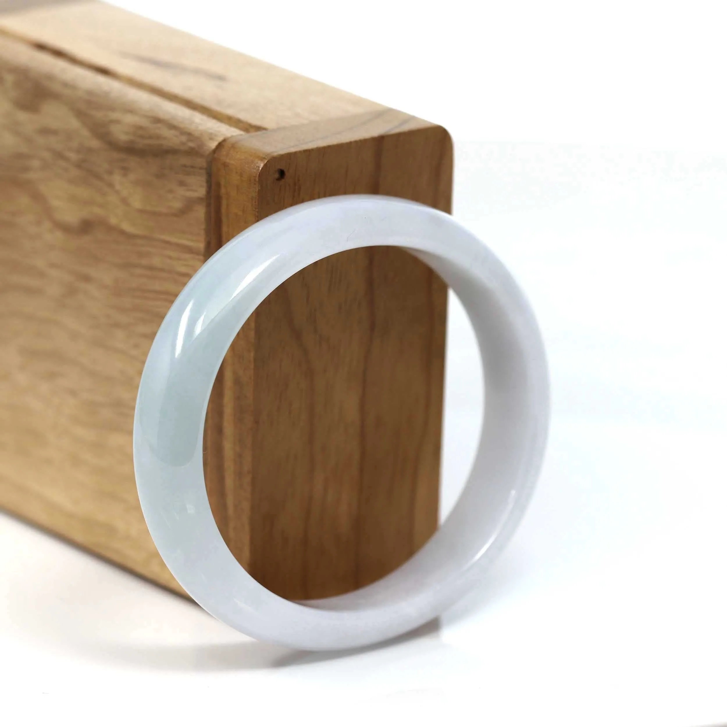 Baikalla "Classic Bangle" Whitish Green Natural Jadeite Jade Oval Bangle (55.39mm) #T221