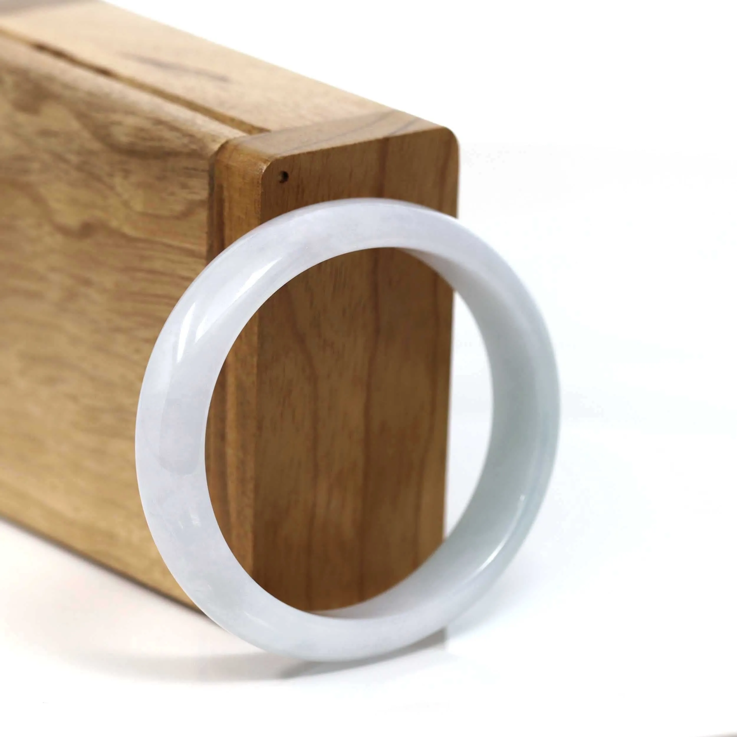 Baikalla "Classic Bangle" Whitish Green Natural Jadeite Jade Oval Bangle (55.39mm) #T221
