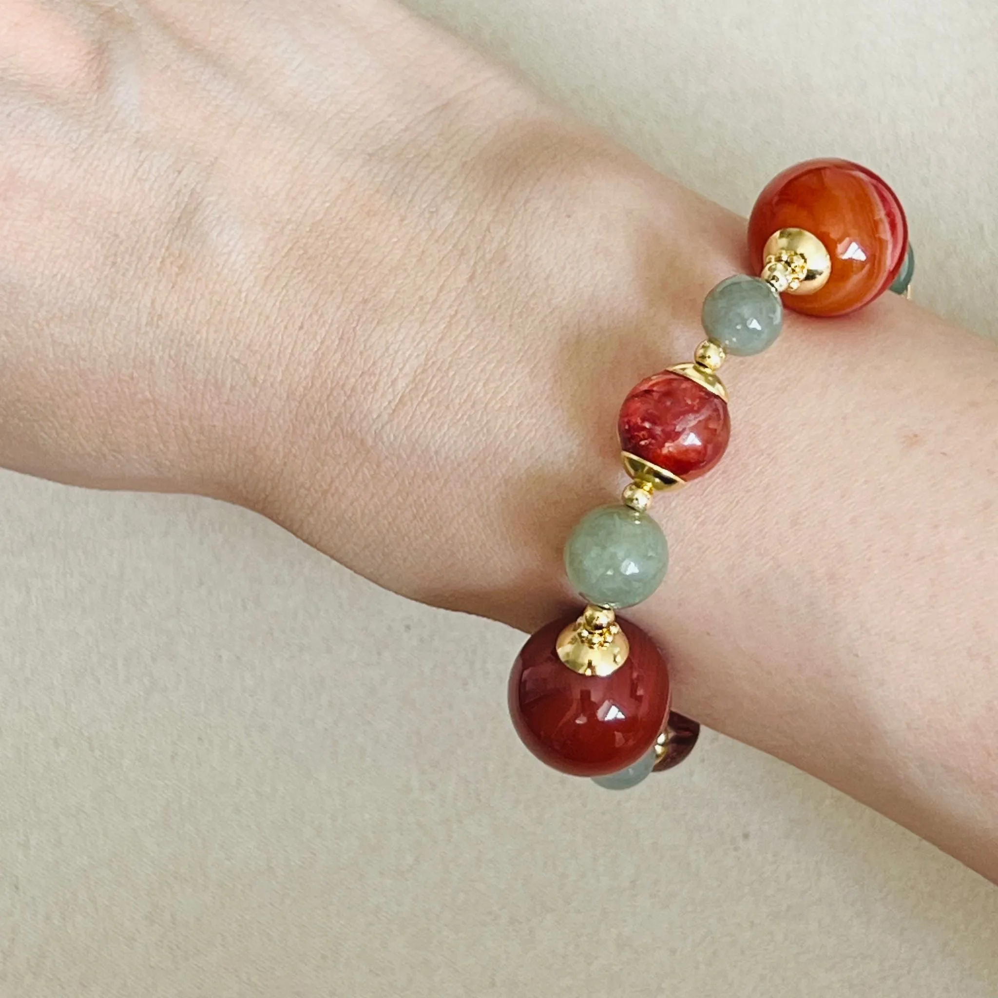 Carnelian, Red Hematoid & Olive Jade Bracelet GHW
