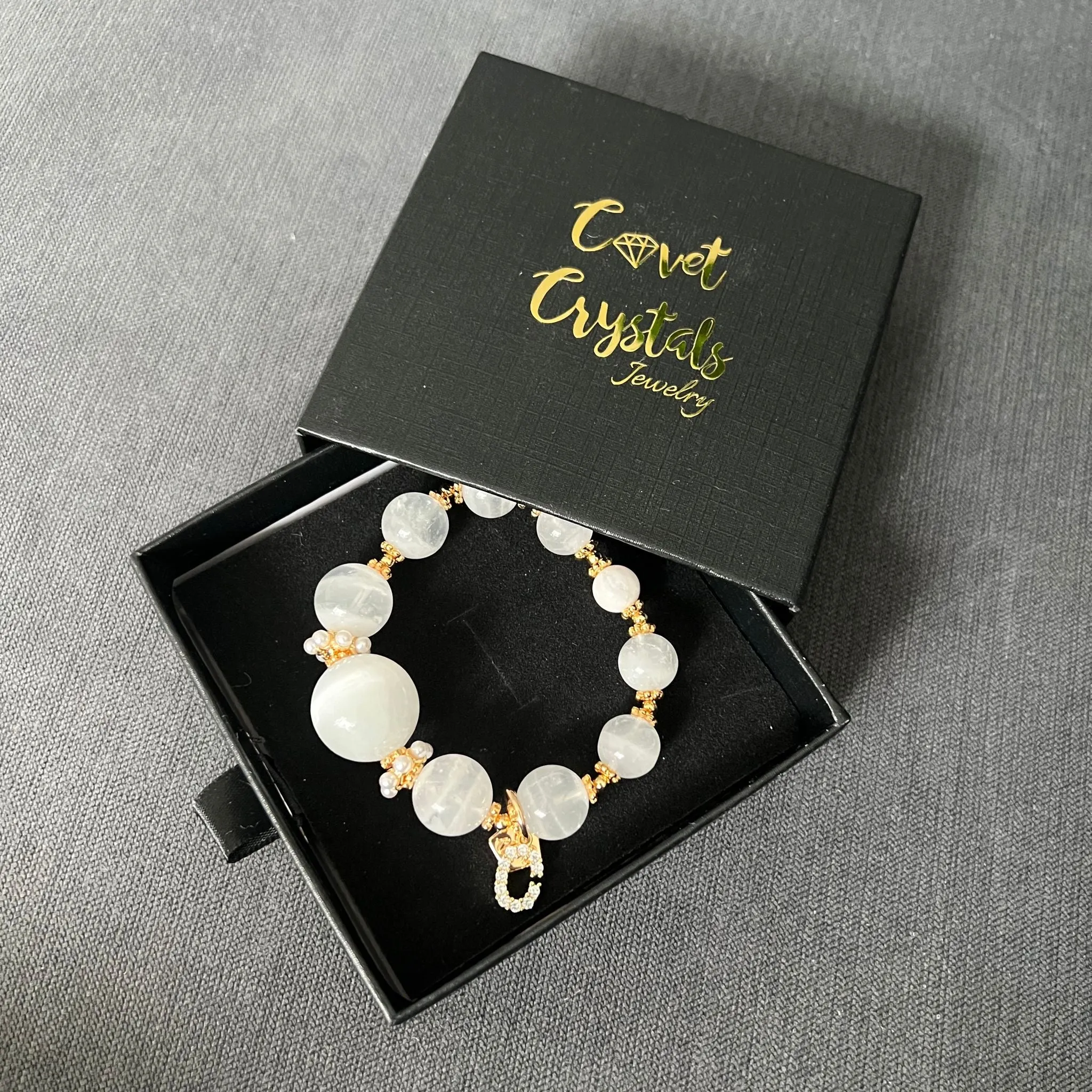 Carnelian, Red Hematoid & Olive Jade Bracelet GHW