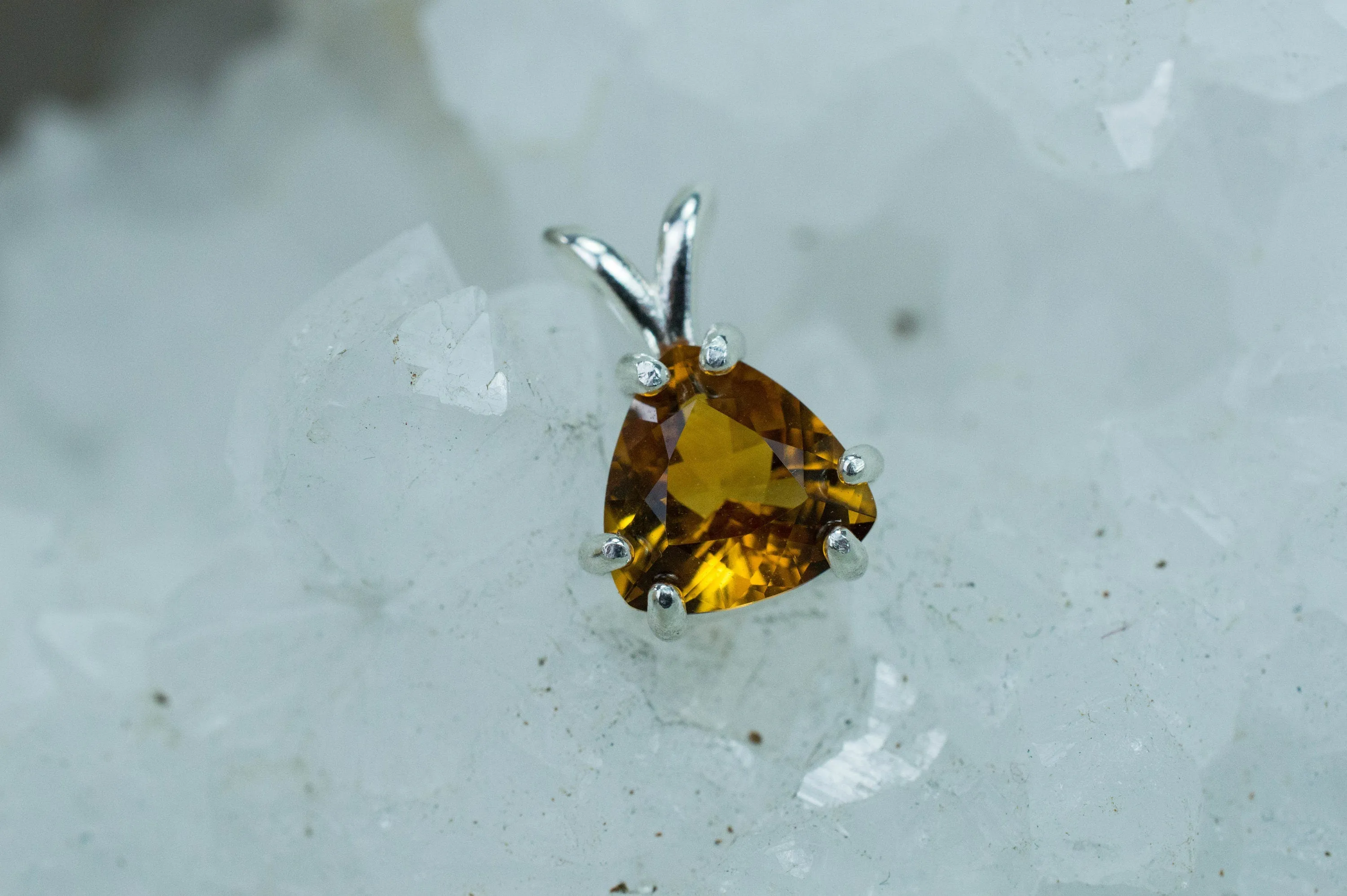 Citrine Pendant; Genuine Untreated Uruguay Citrine; 1.730cts