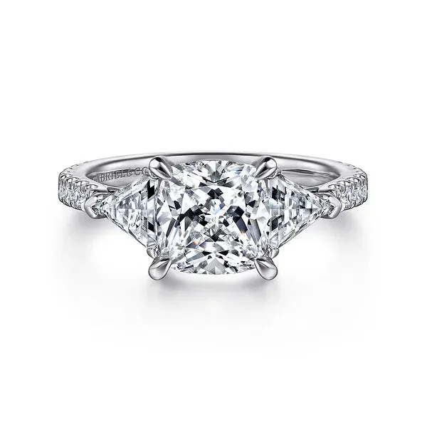 Cushion Cut Three Stone Diamond Engagement Ring Mounting