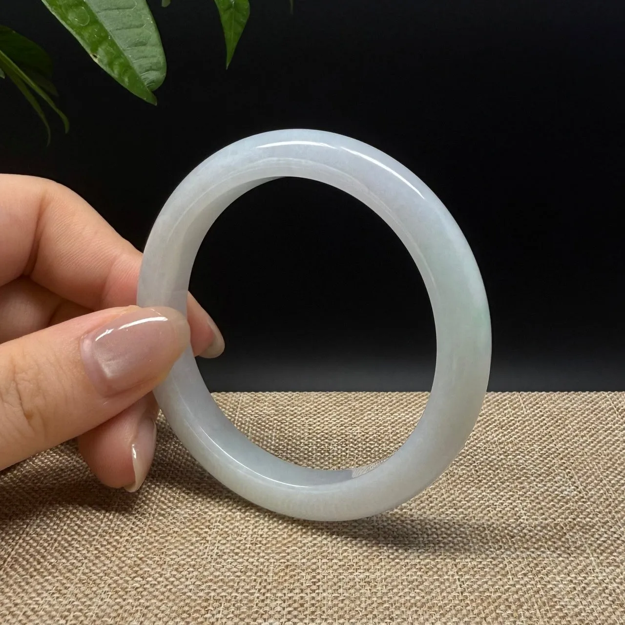 Genuine Burmese Green Jade Jadeite Bangle Bracelet ( 52.8mm )