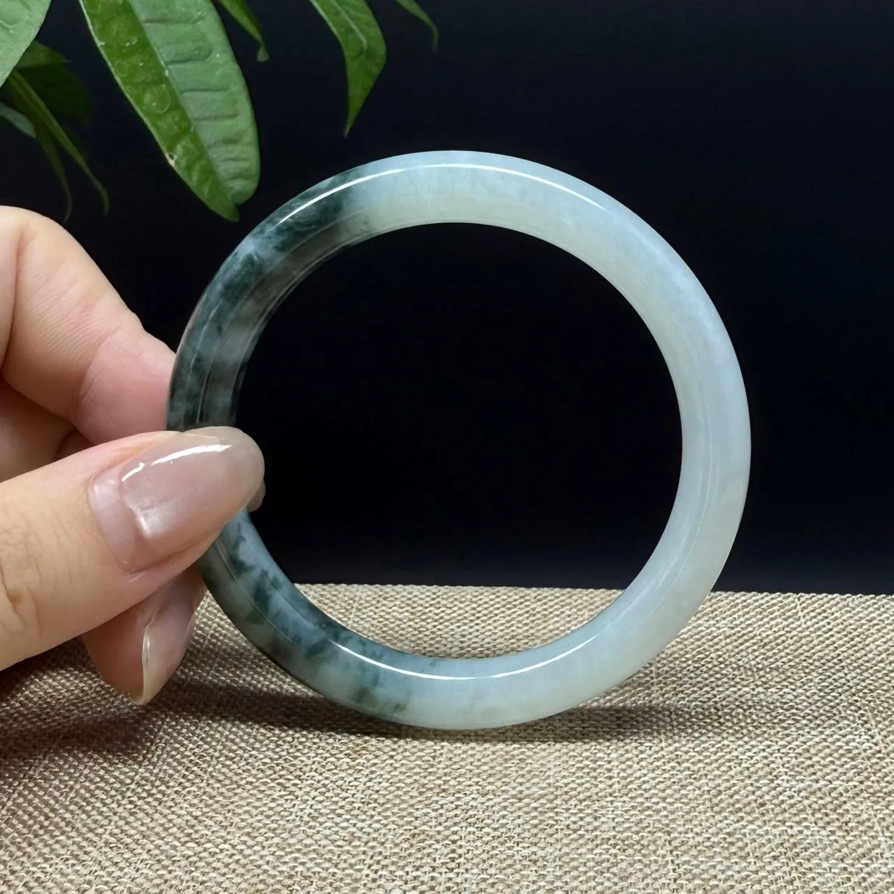 Genuine Burmese Green Jade Jadeite Bangle Bracelet ( 54.1mm )