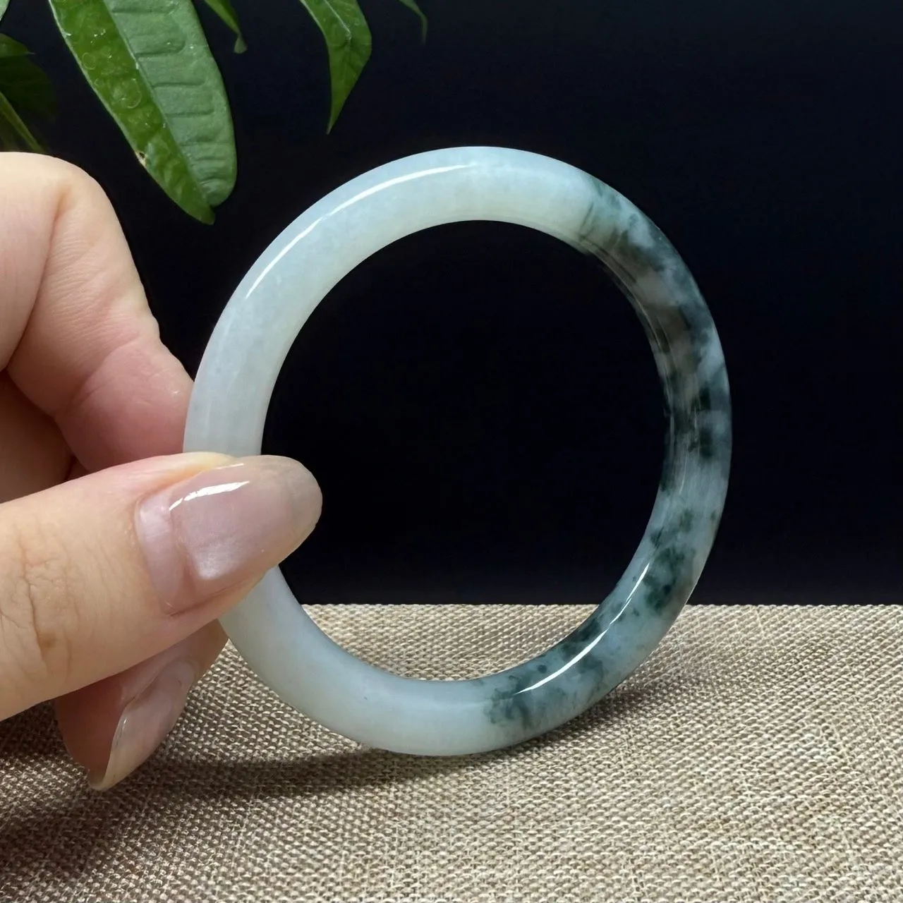 Genuine Burmese Green Jade Jadeite Bangle Bracelet ( 54.1mm )
