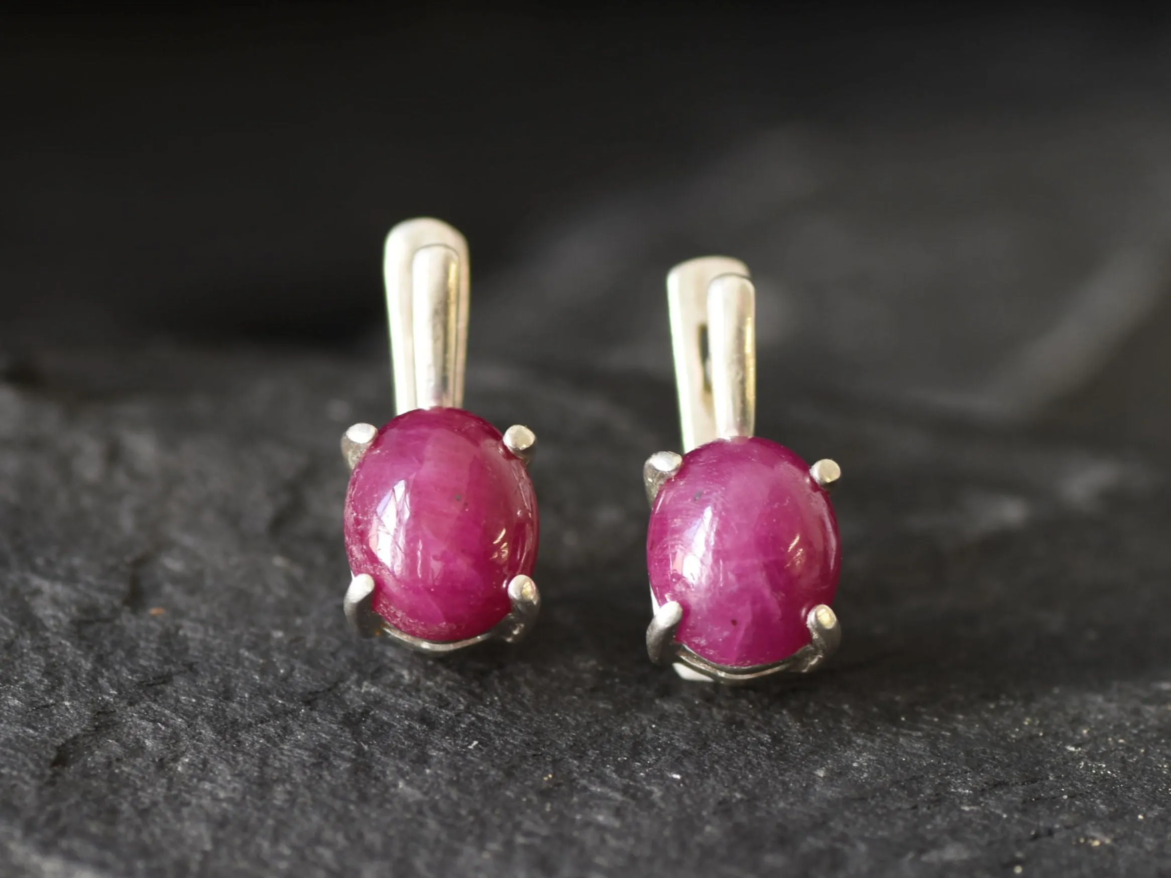 Genuine Ruby Earrings - Red Oval Earrings - Vintage Drop Earrings