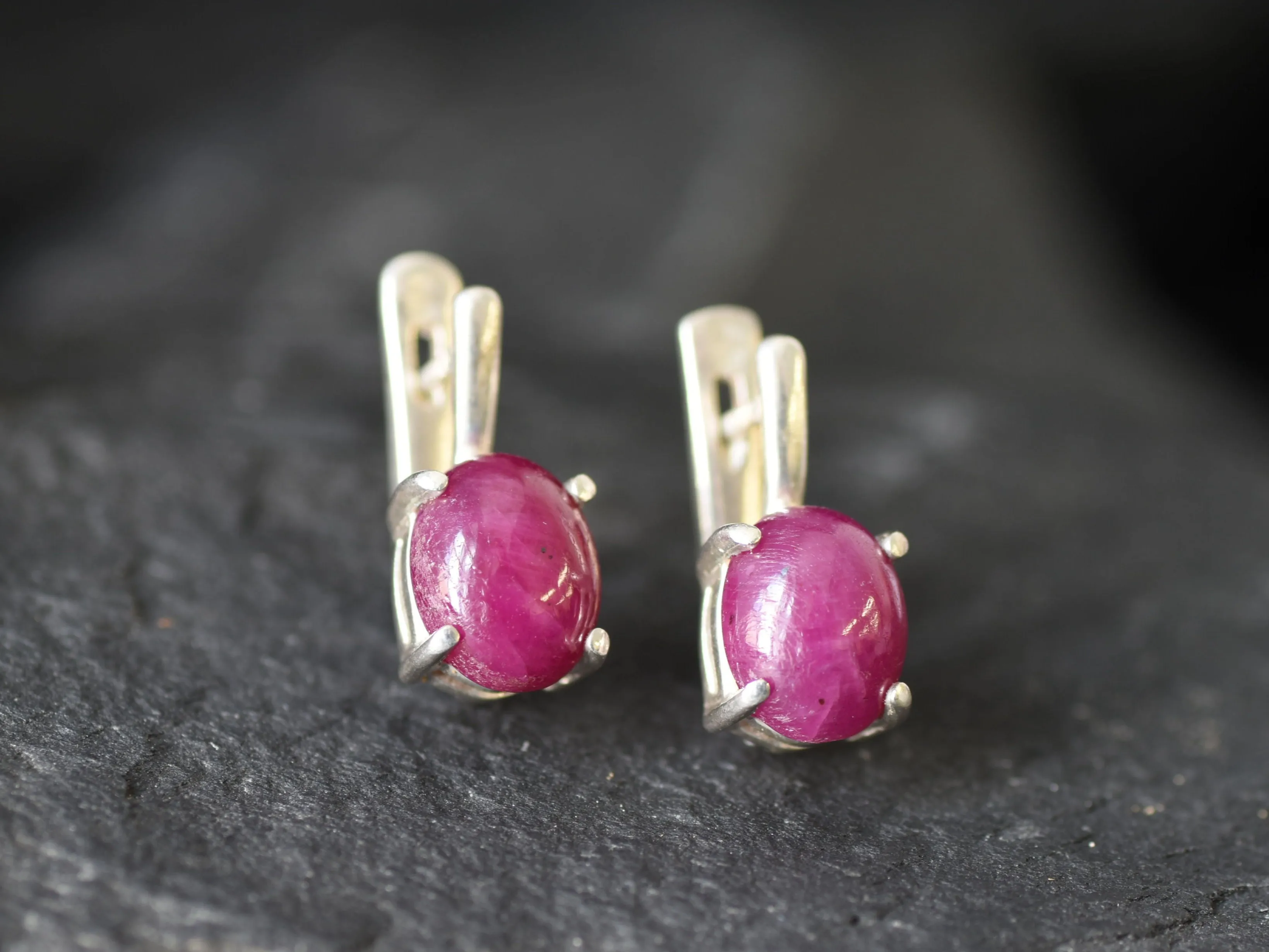 Genuine Ruby Earrings - Red Oval Earrings - Vintage Drop Earrings