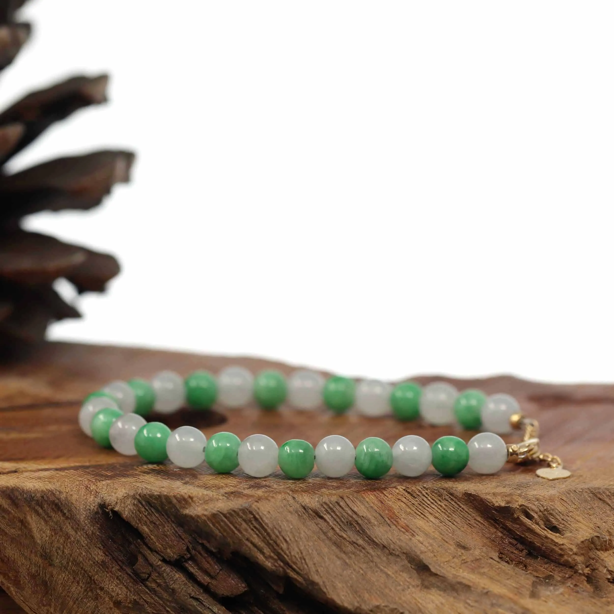 High Green Jadeite Jade Beads Bracelet With 18K Yellow Gold Clasp ( 6 mm )