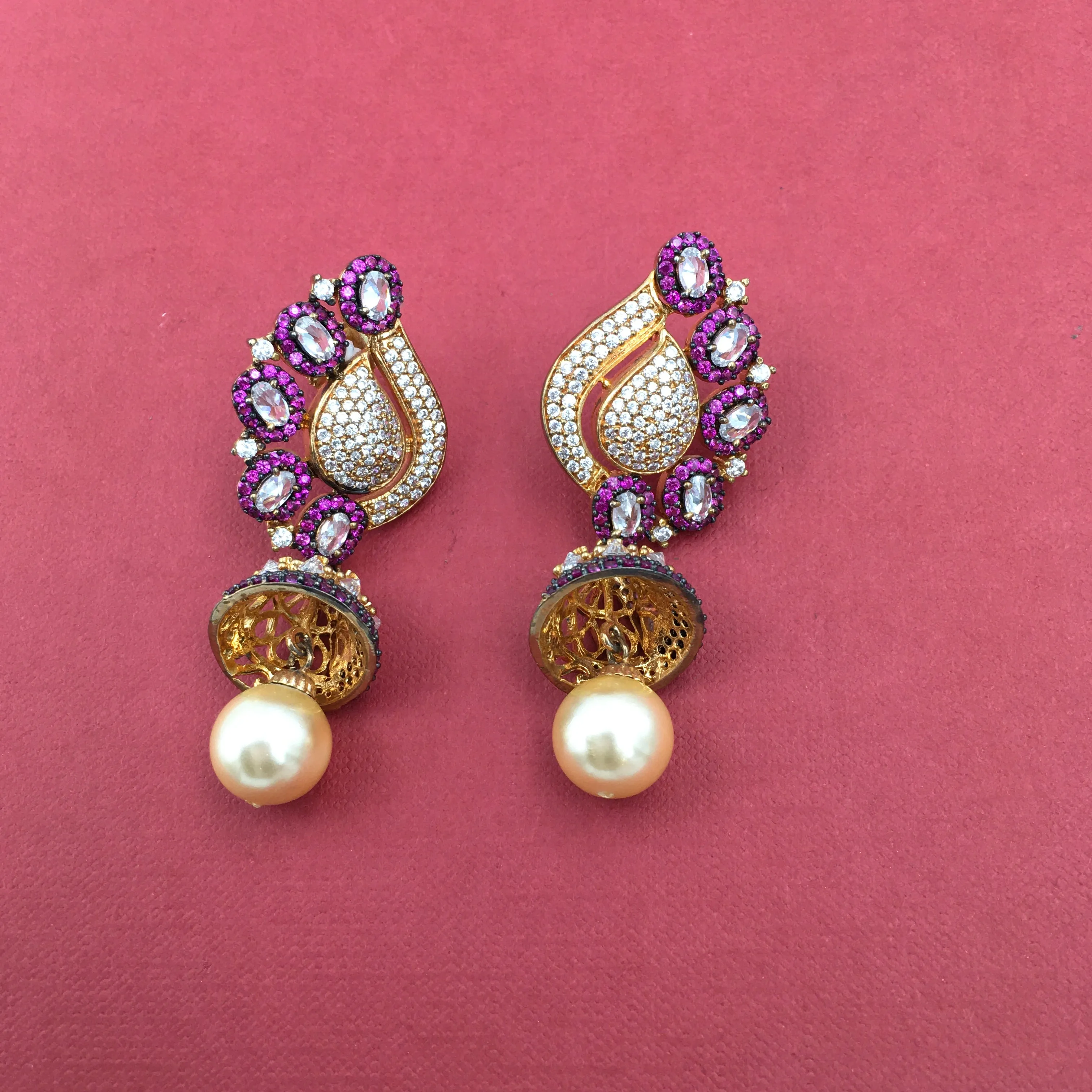 Light Earring Zircon/AD Earring 8884-100