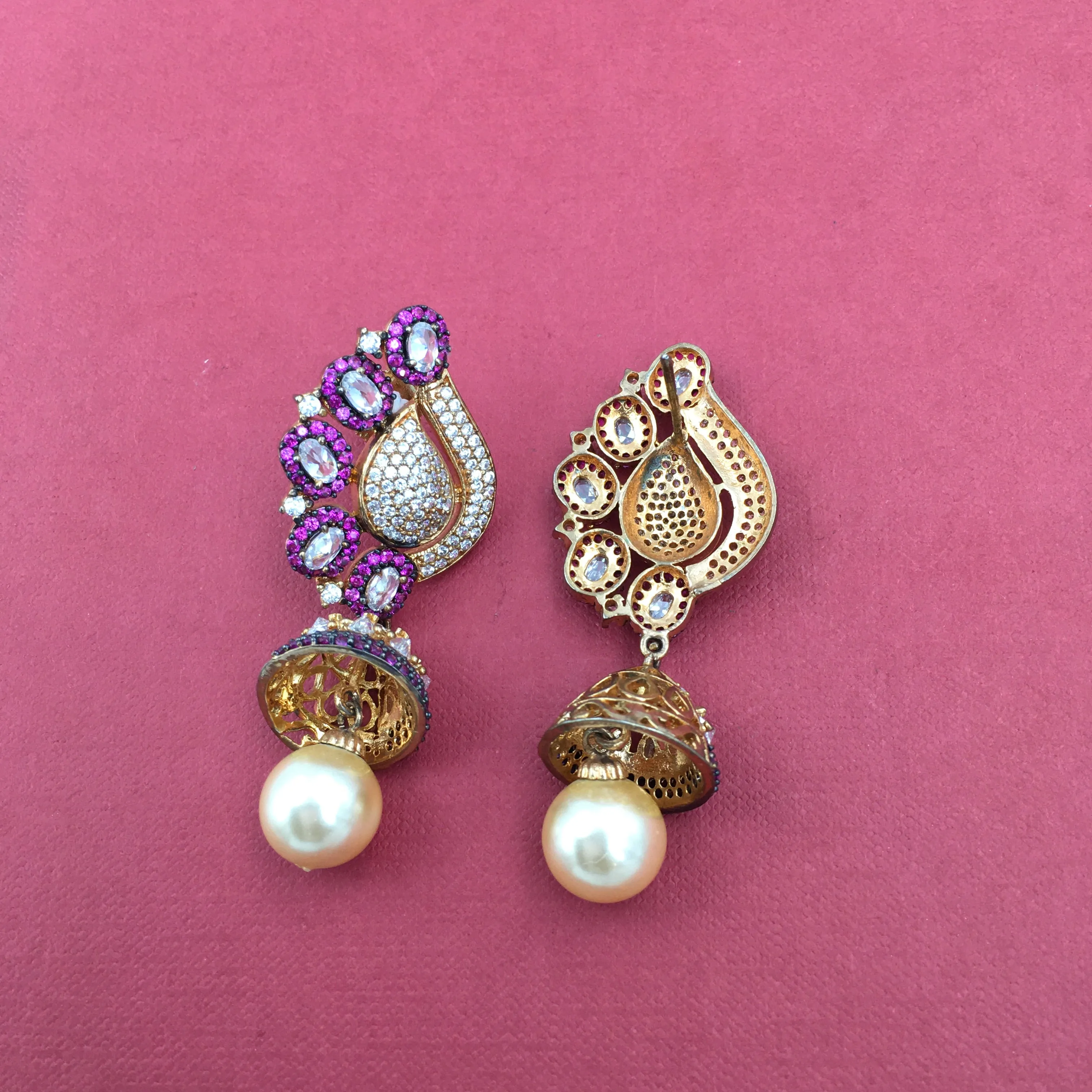Light Earring Zircon/AD Earring 8884-100
