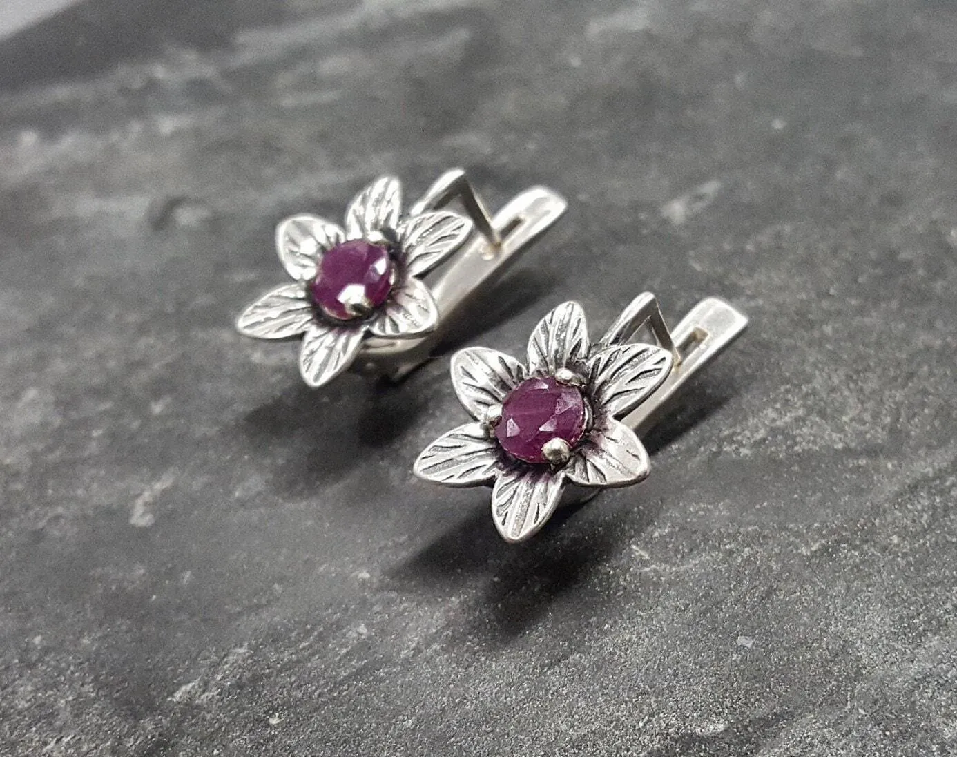 Natural Ruby Earrings - Red Flower Earrings - Vintage Drop Earrings