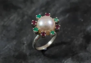 Pearl Flower Ring - White Pearl Ring - Pearl Statement Ring