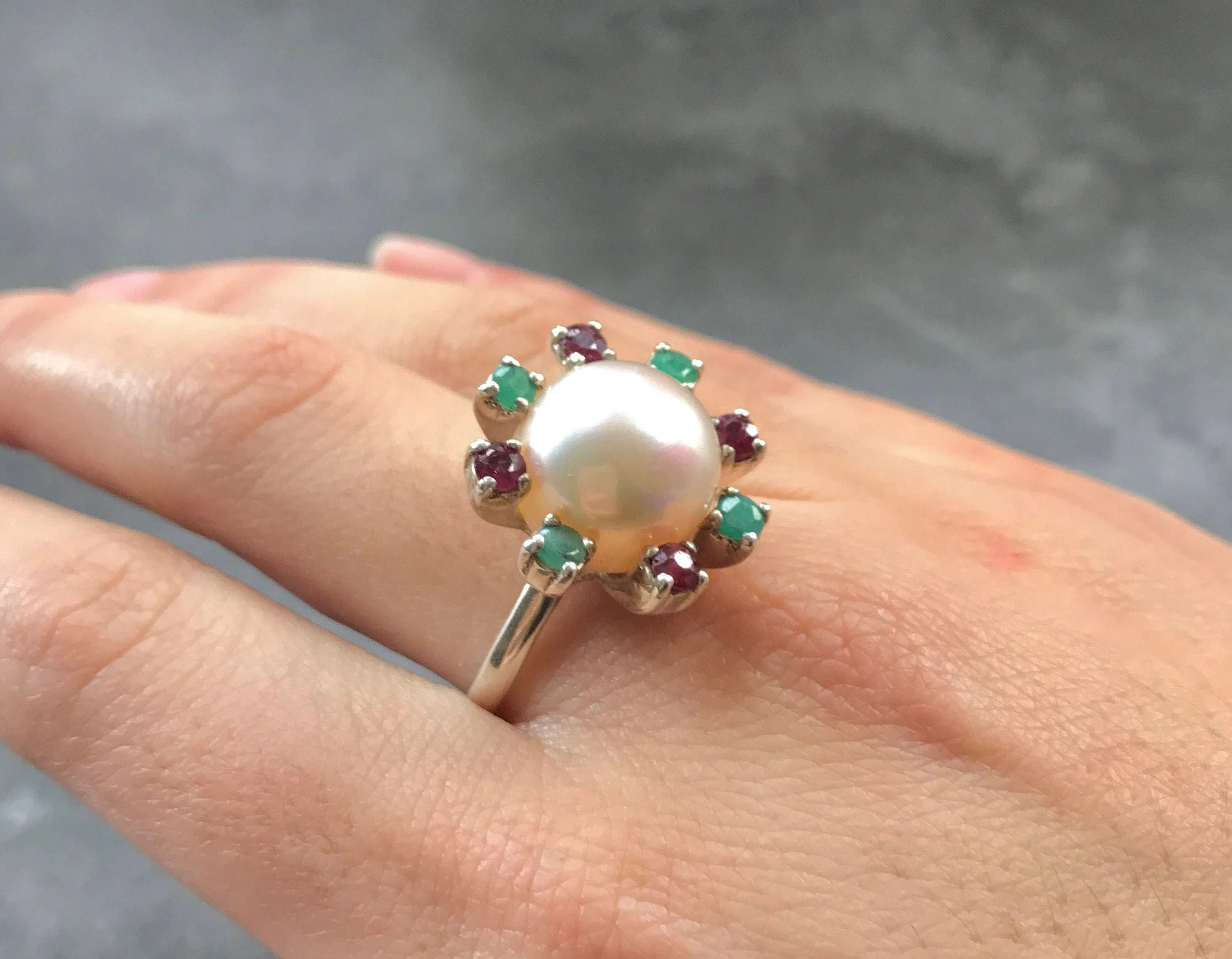 Pearl Flower Ring - White Pearl Ring - Pearl Statement Ring
