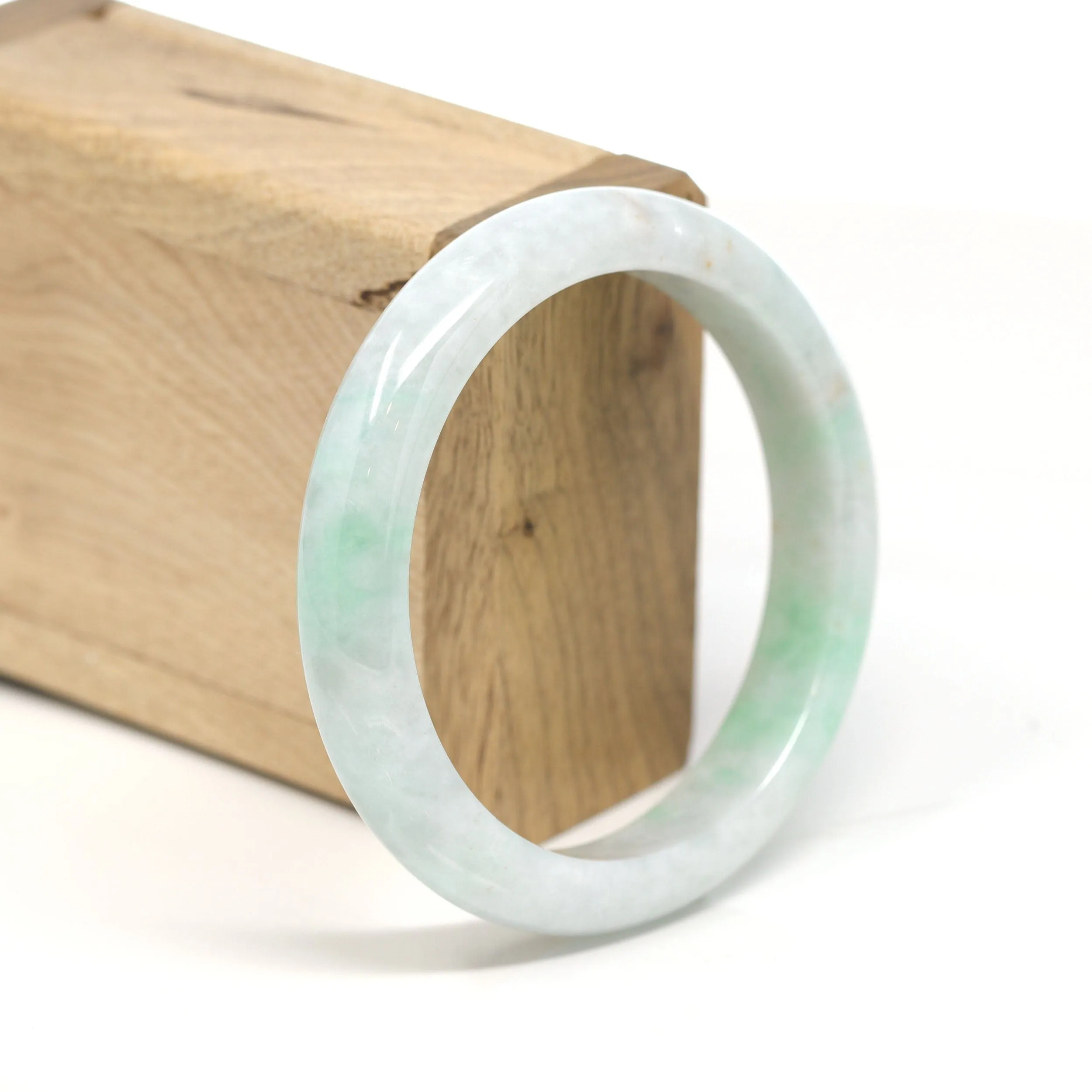"Classic Bangle" Genuine Jadeite Jade Bangle Bracelet ( 58.9 mm ) SZS1025