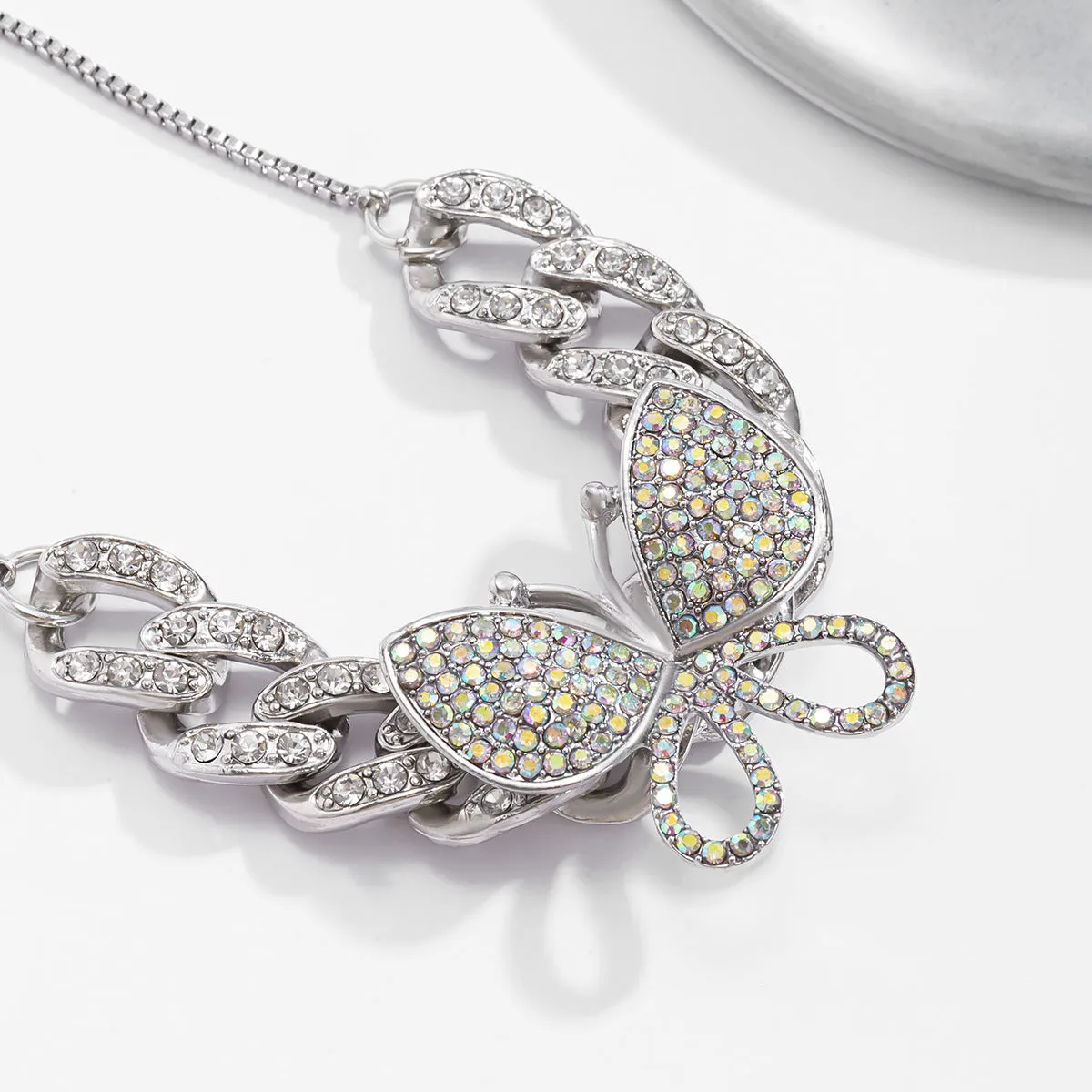 Retro Diamond Butterfly Pendant Bracelet