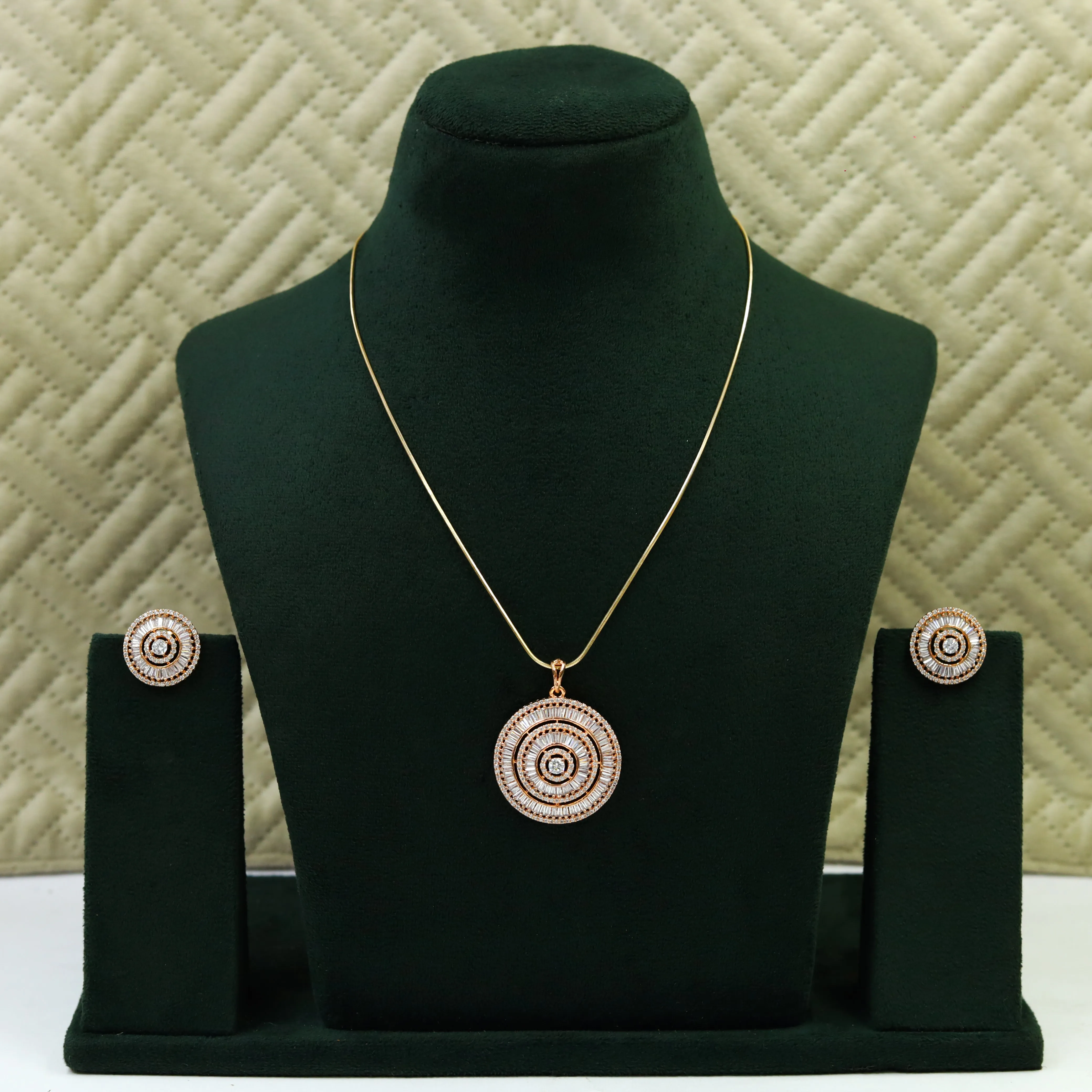 Rose Gold Zircon/AD Pendant Set 2536-6601