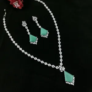 Round Neck Zircon/AD Necklace Set 16597-31