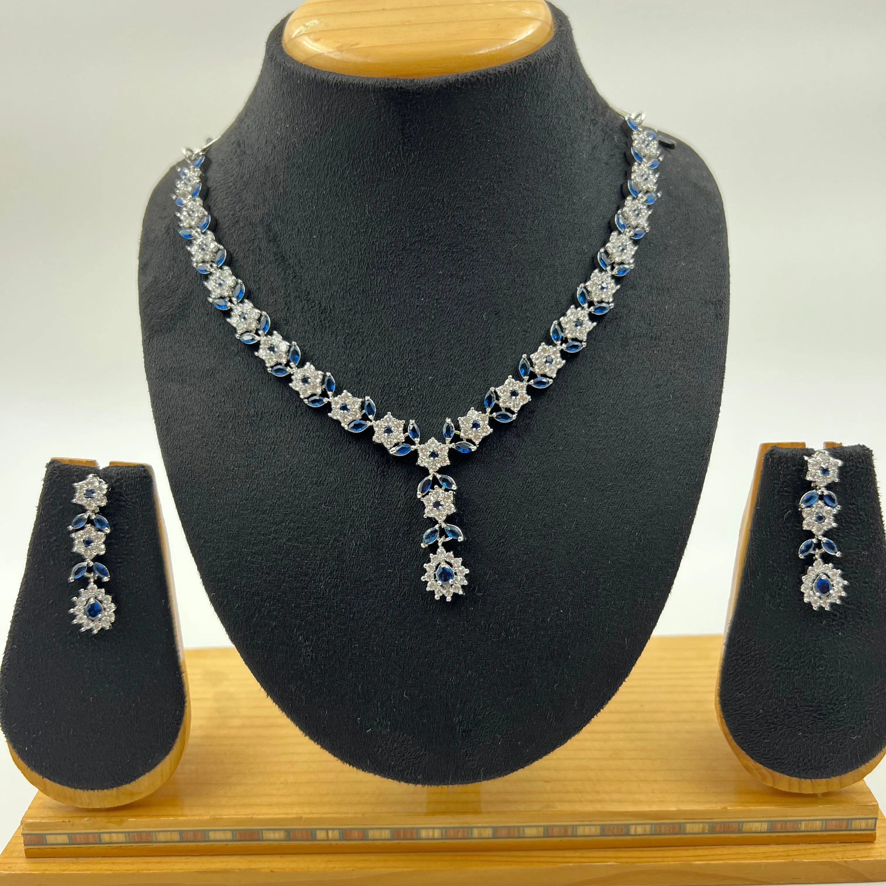 Round Neck Zircon/AD Necklace Set 7174-33