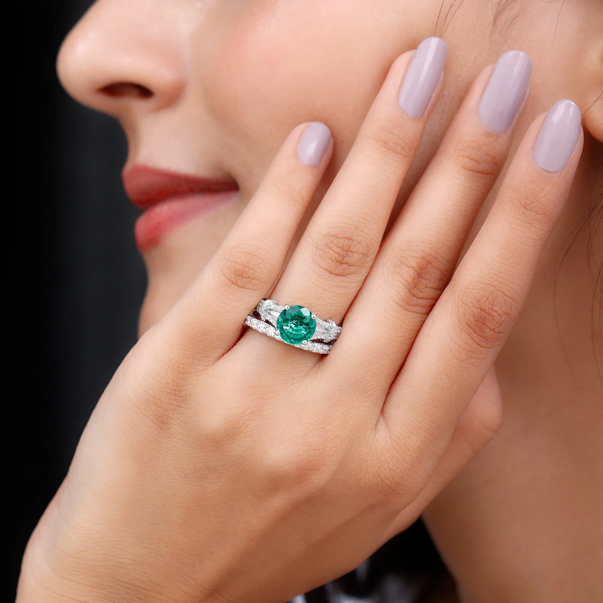 Split Shank Created Emerald Solitaire Wedding Ring Set with Moissanite