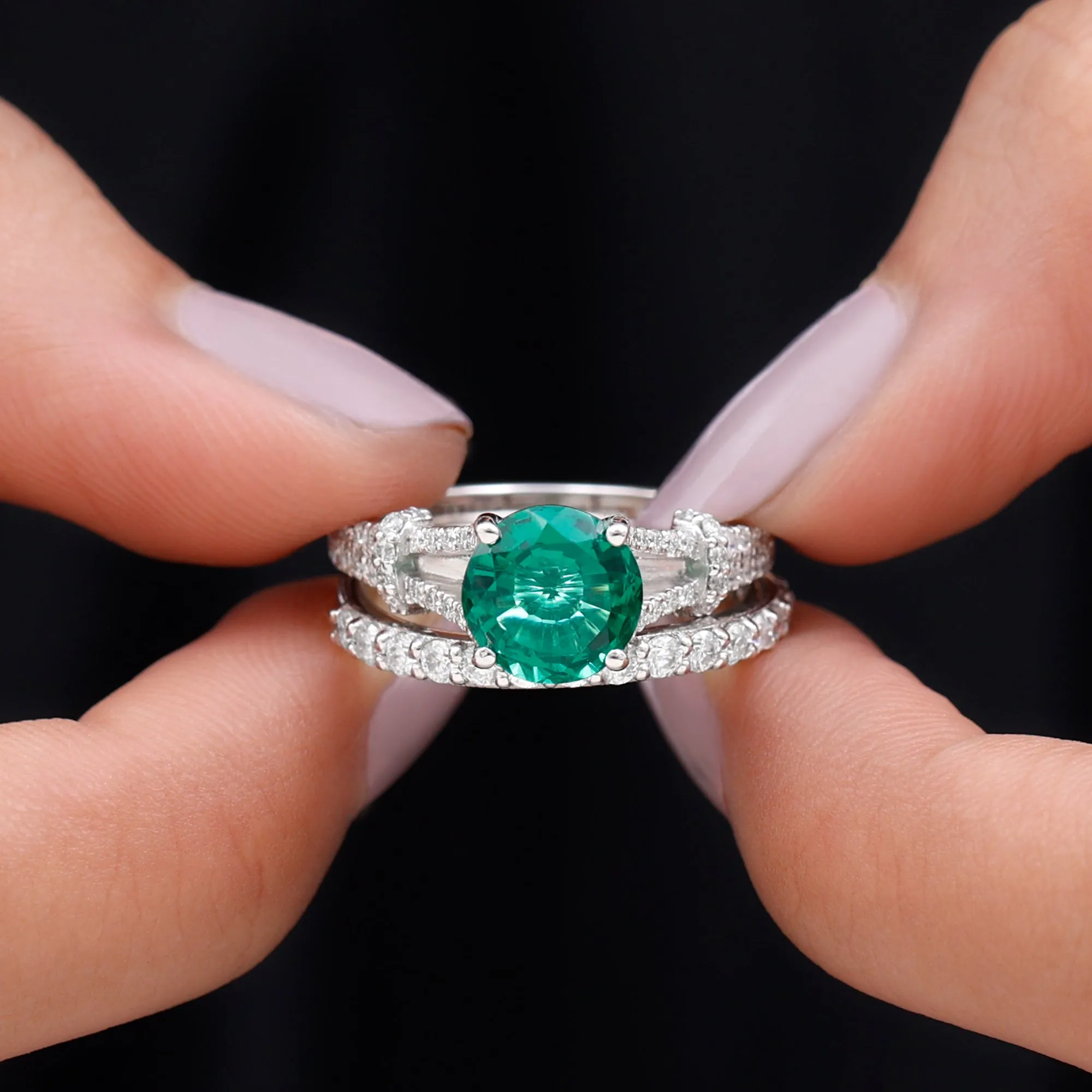 Split Shank Created Emerald Solitaire Wedding Ring Set with Moissanite