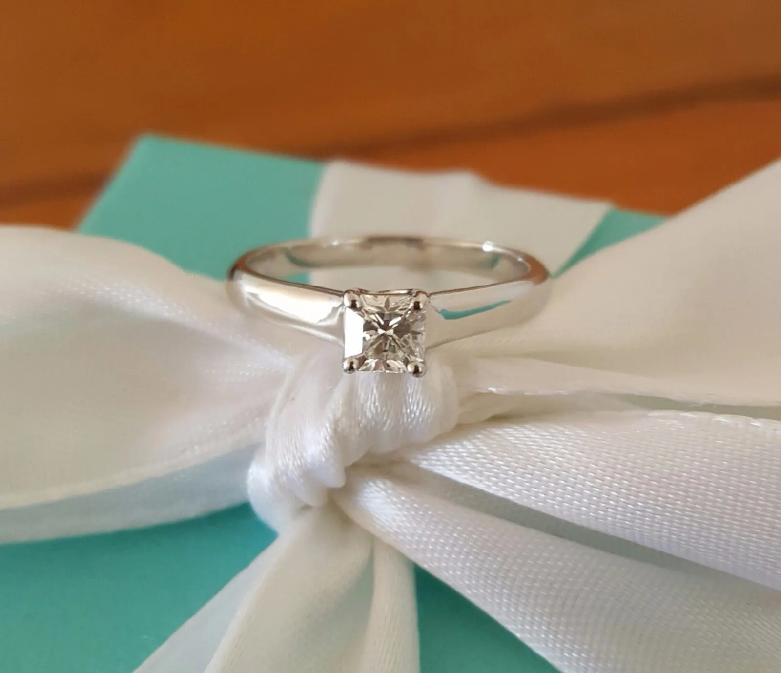 Tiffany & Co. 0.44ct I/VVS1 Lucida Cut Diamond Solitaire Engagement Ring PT950