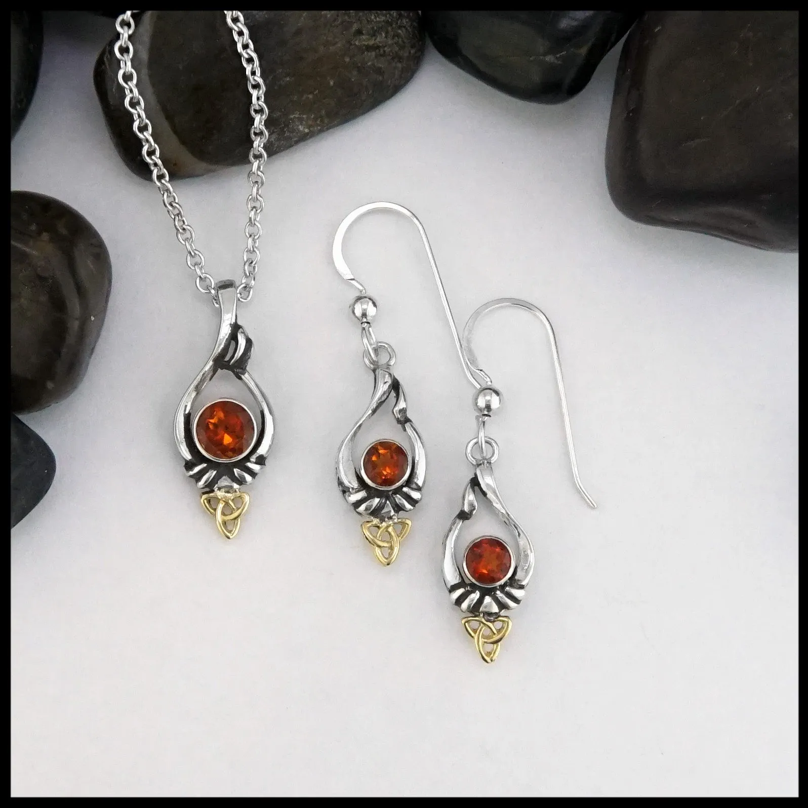 Trinity Knot Pendant and Earring set with Citrine