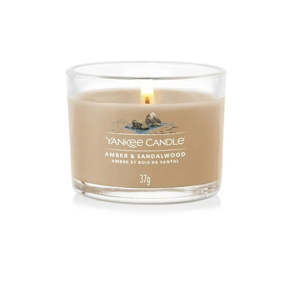 Yankee Candle 37g Amber & Sandalwood Signature Votive Candle